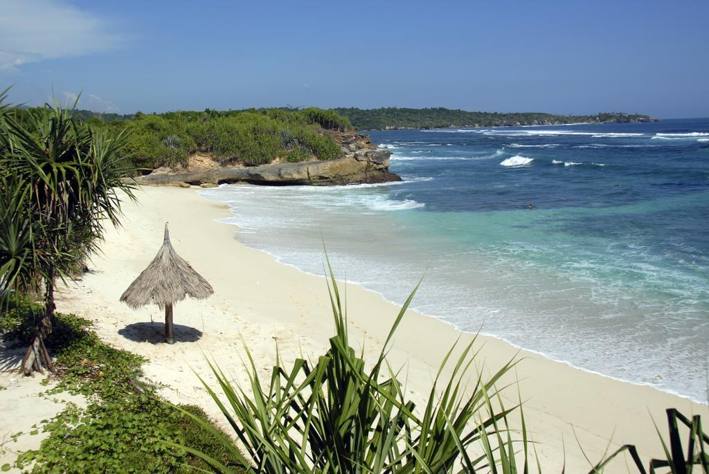 Villa Bahagia Nusa Lembongan Extérieur photo